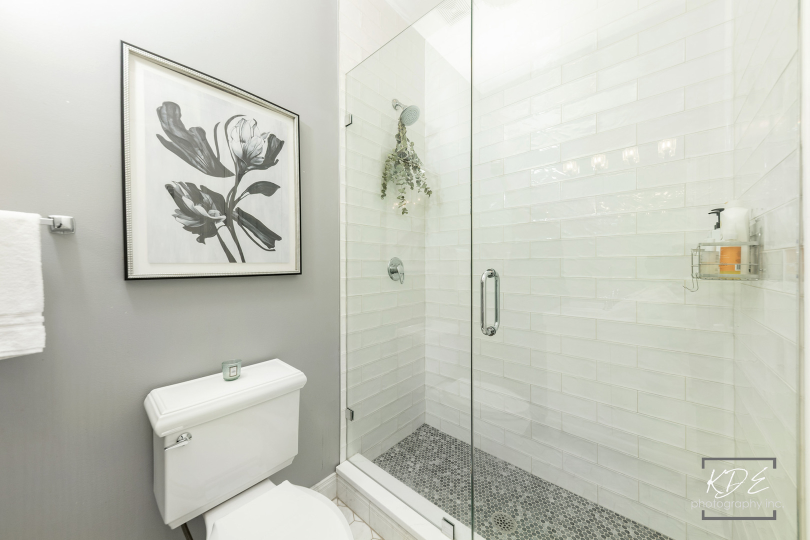700 W Grand Avenue #3E, Chicago, IL 60654