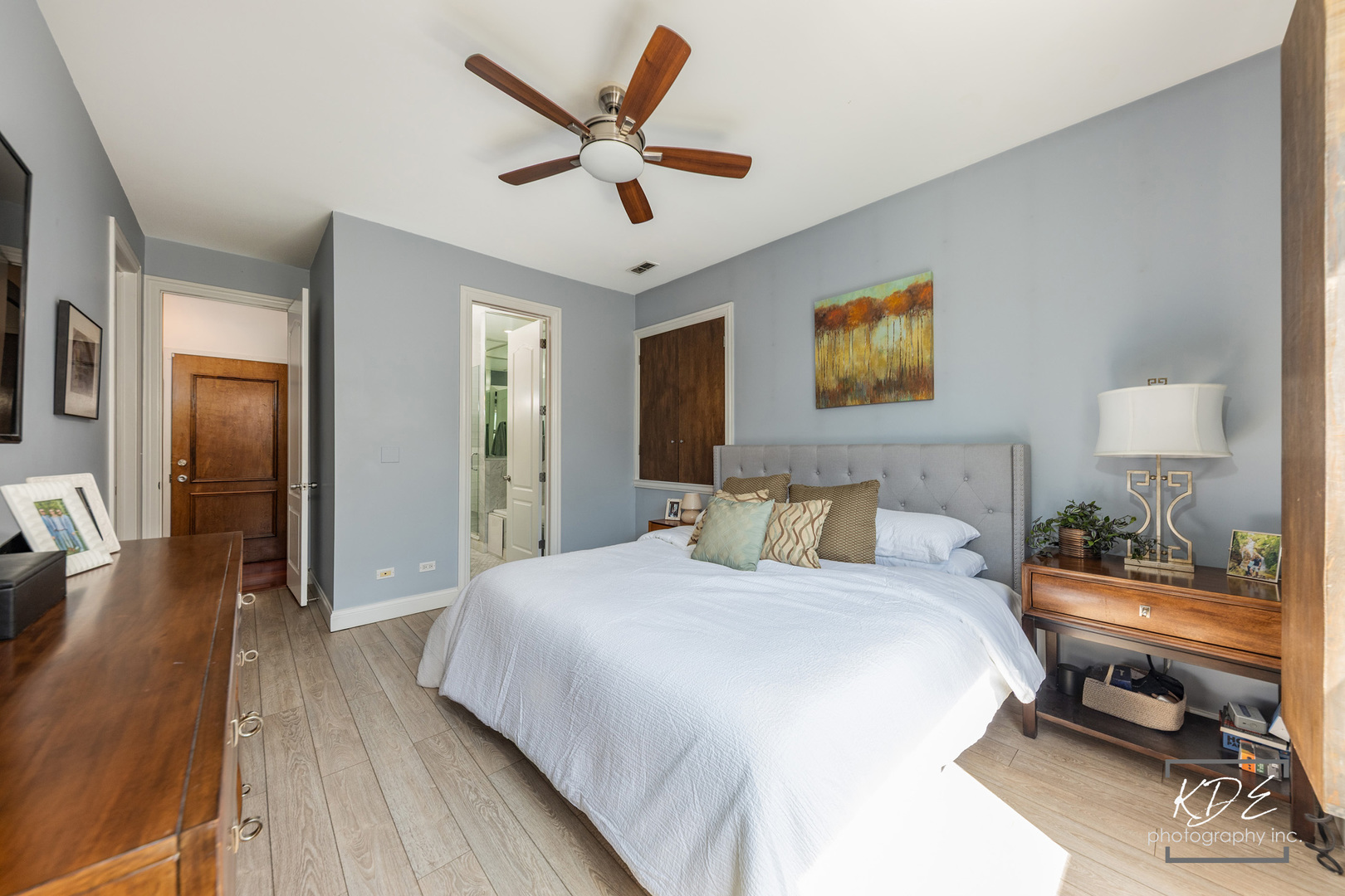 700 W Grand Avenue #3E, Chicago, IL 60654