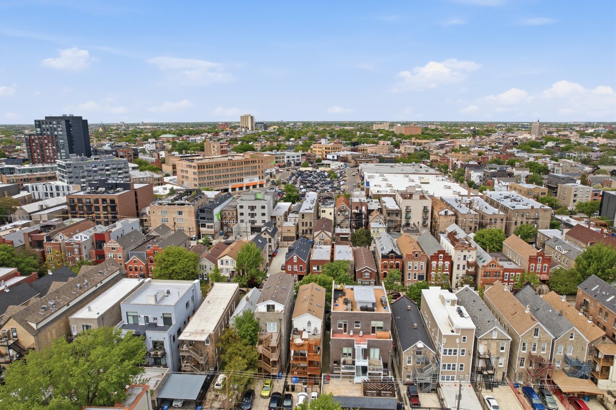1333 N Bosworth Avenue #2, Chicago, IL 60642