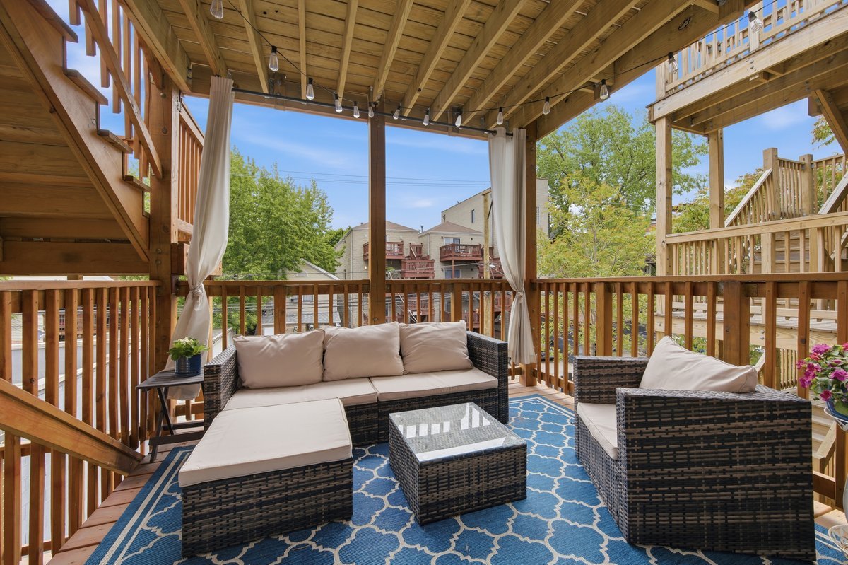 1333 N Bosworth Avenue #2, Chicago, IL 60642