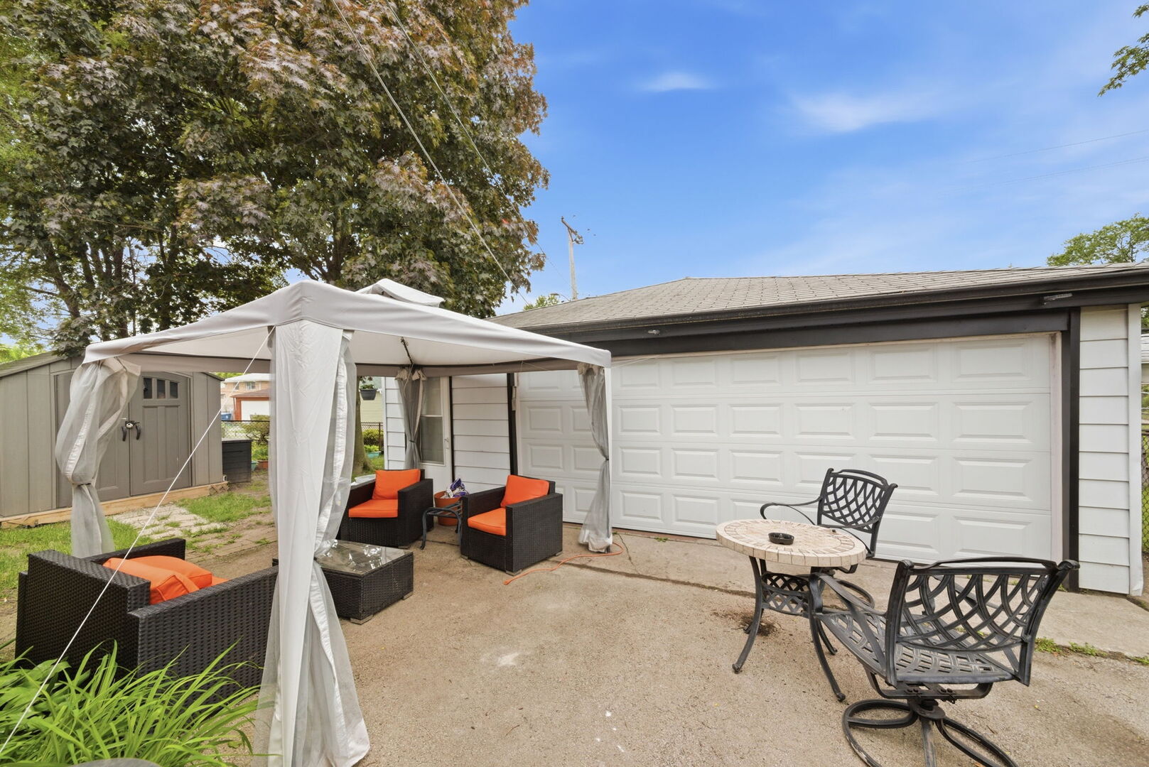 1266 Burnham Avenue, Calumet City, IL 60409