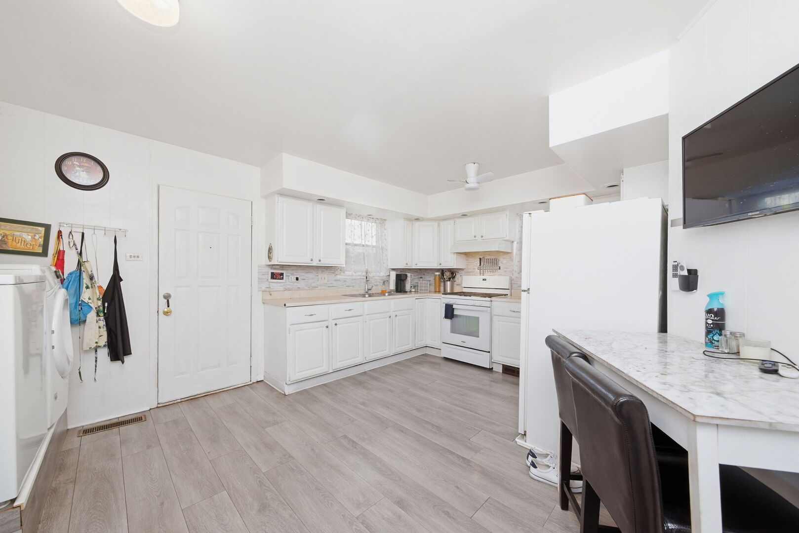 1266 Burnham Avenue, Calumet City, IL 60409