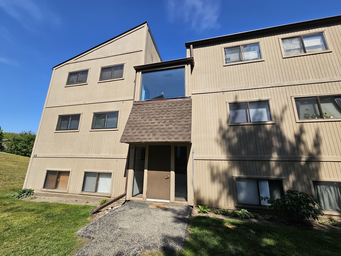 49 Oak Hill Colony Street #7, Fox Lake, IL 60020