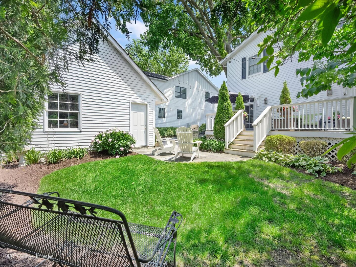 62 Waverly Avenue, Clarendon Hills, IL 60514