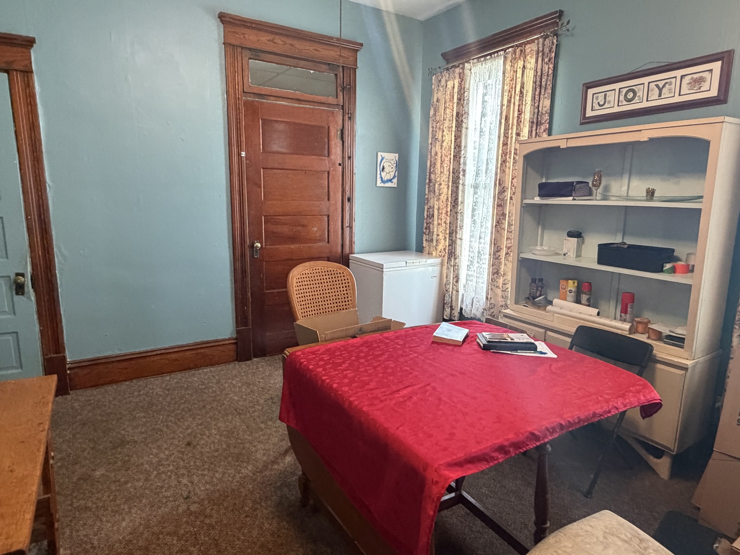 411 N Monroe Street, Clinton, IL 61727
