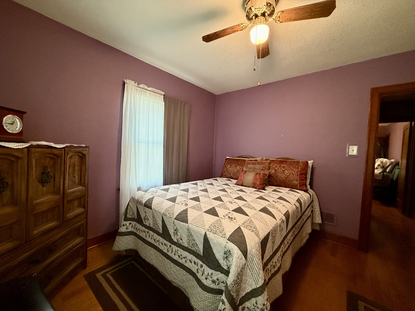 244 E Pierson Avenue, Decatur, IL 62526