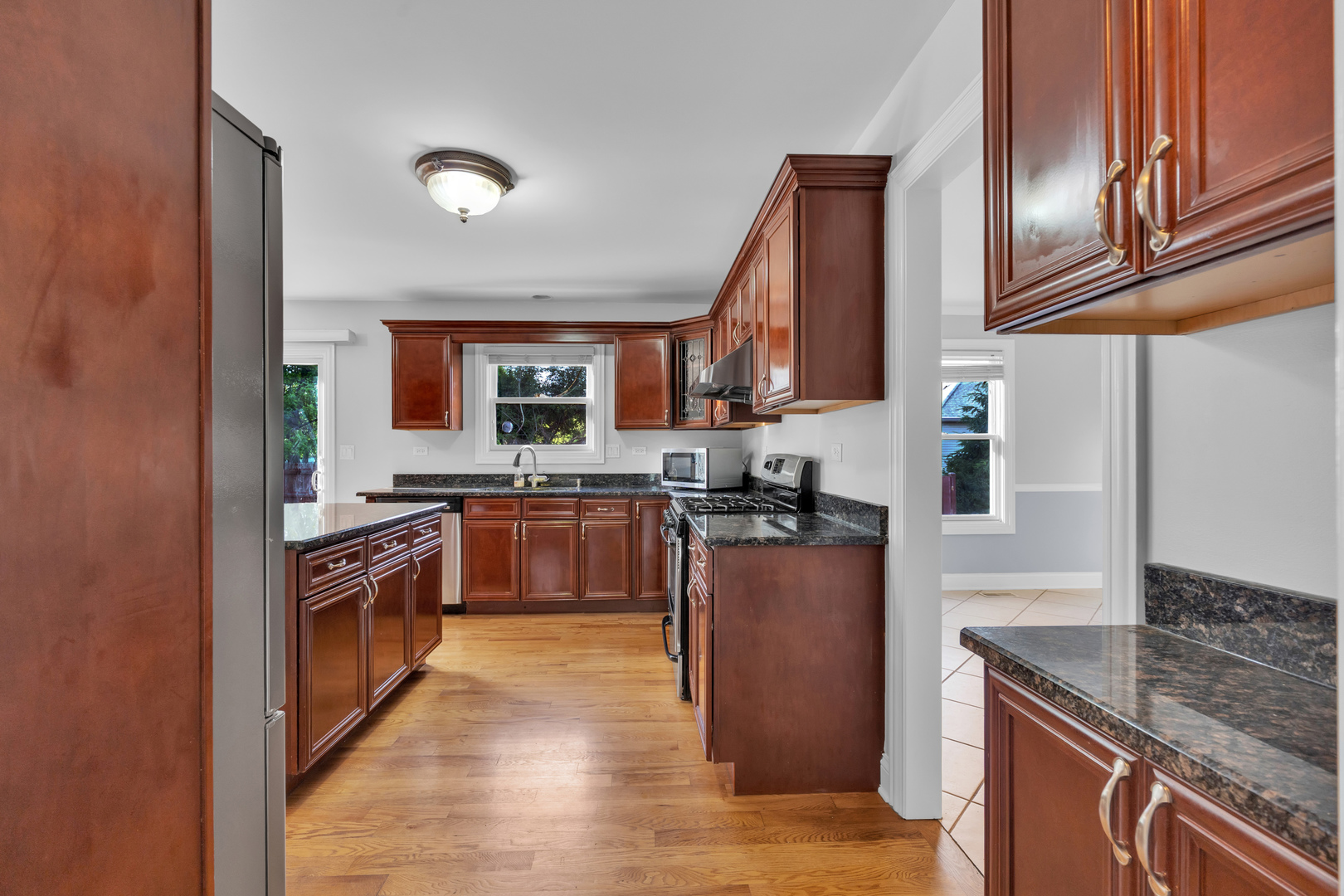 270 E Armitage Avenue, Addison, IL 60101