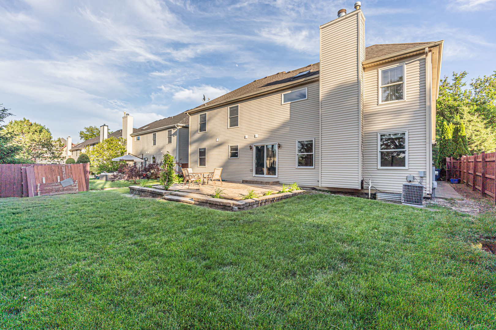 270 E Armitage Avenue, Addison, IL 60101