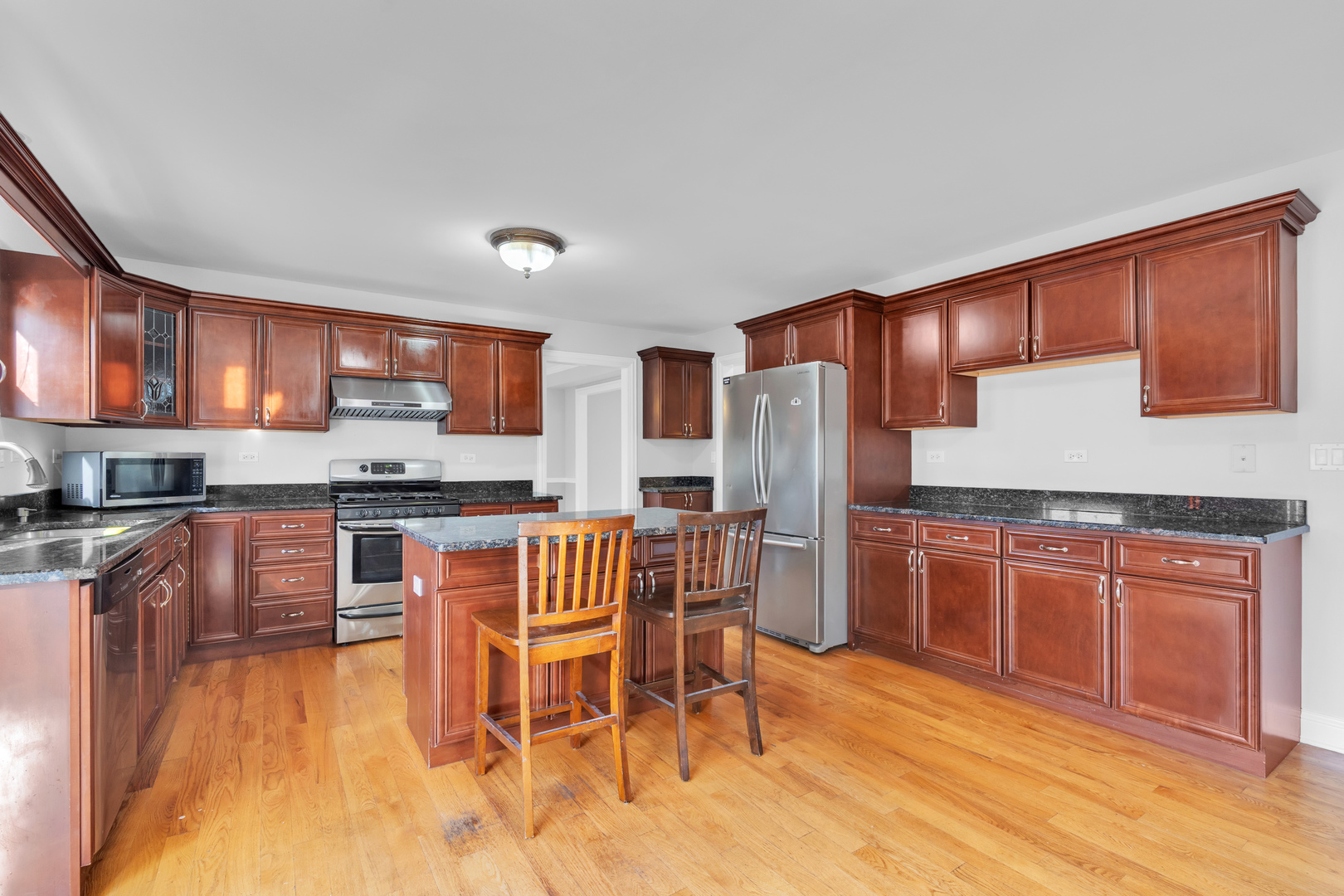 270 E Armitage Avenue, Addison, IL 60101