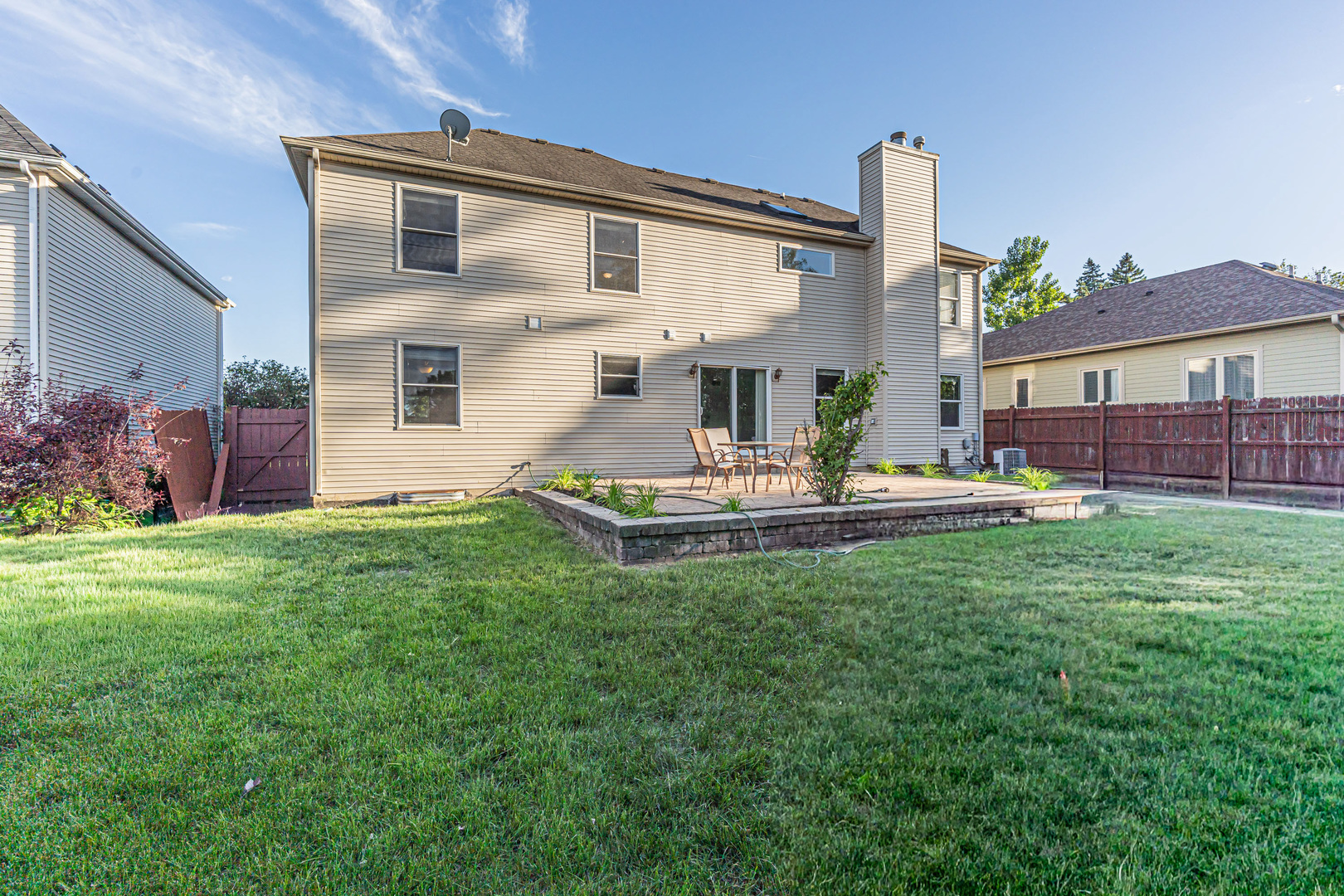 270 E Armitage Avenue, Addison, IL 60101