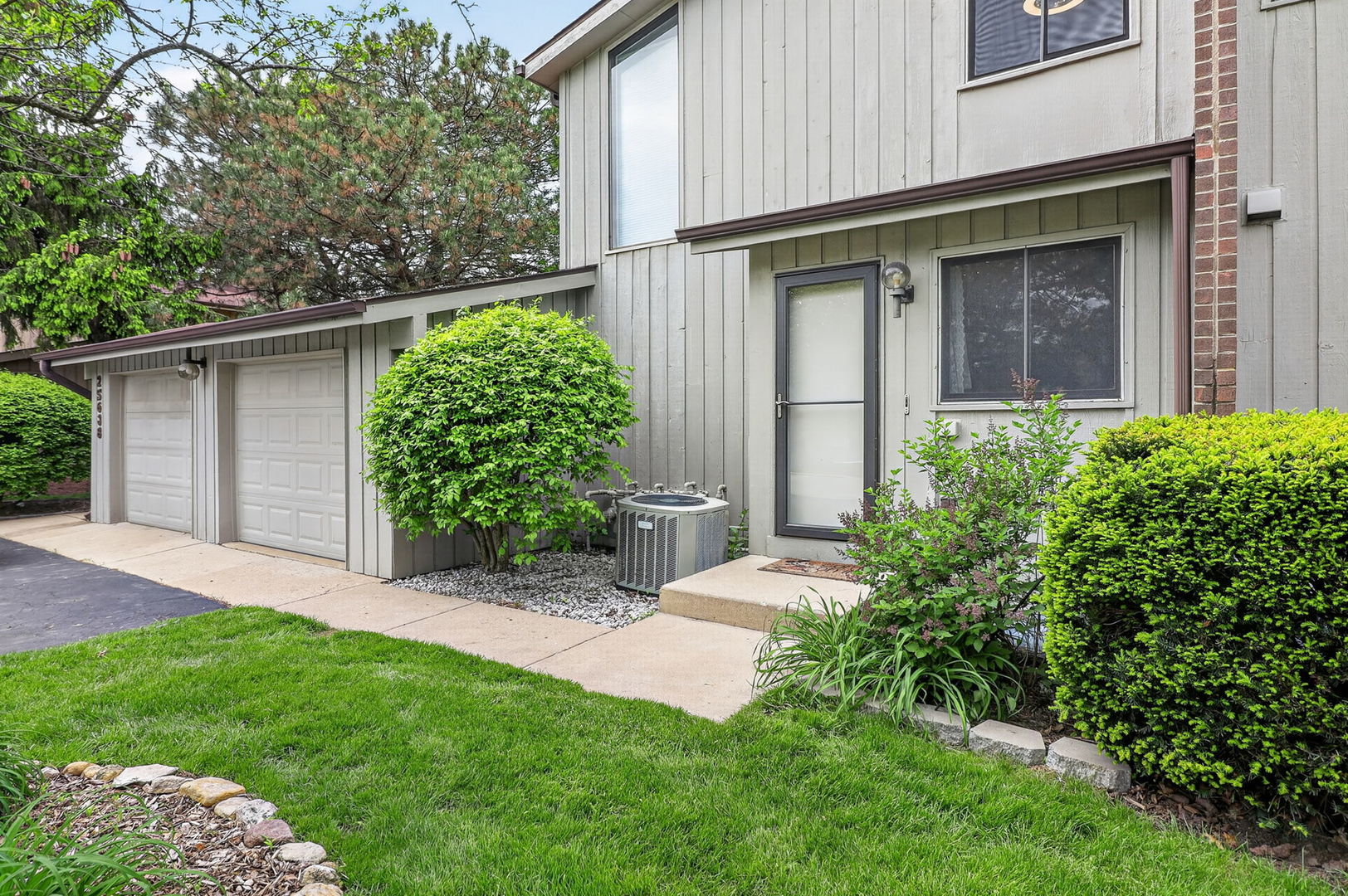 2S638 Enrico Fermi Court #0, Warrenville, IL 60555