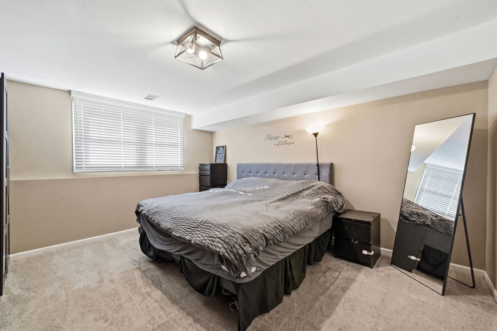 602 N ASHBURY Avenue, Bolingbrook, IL 60440