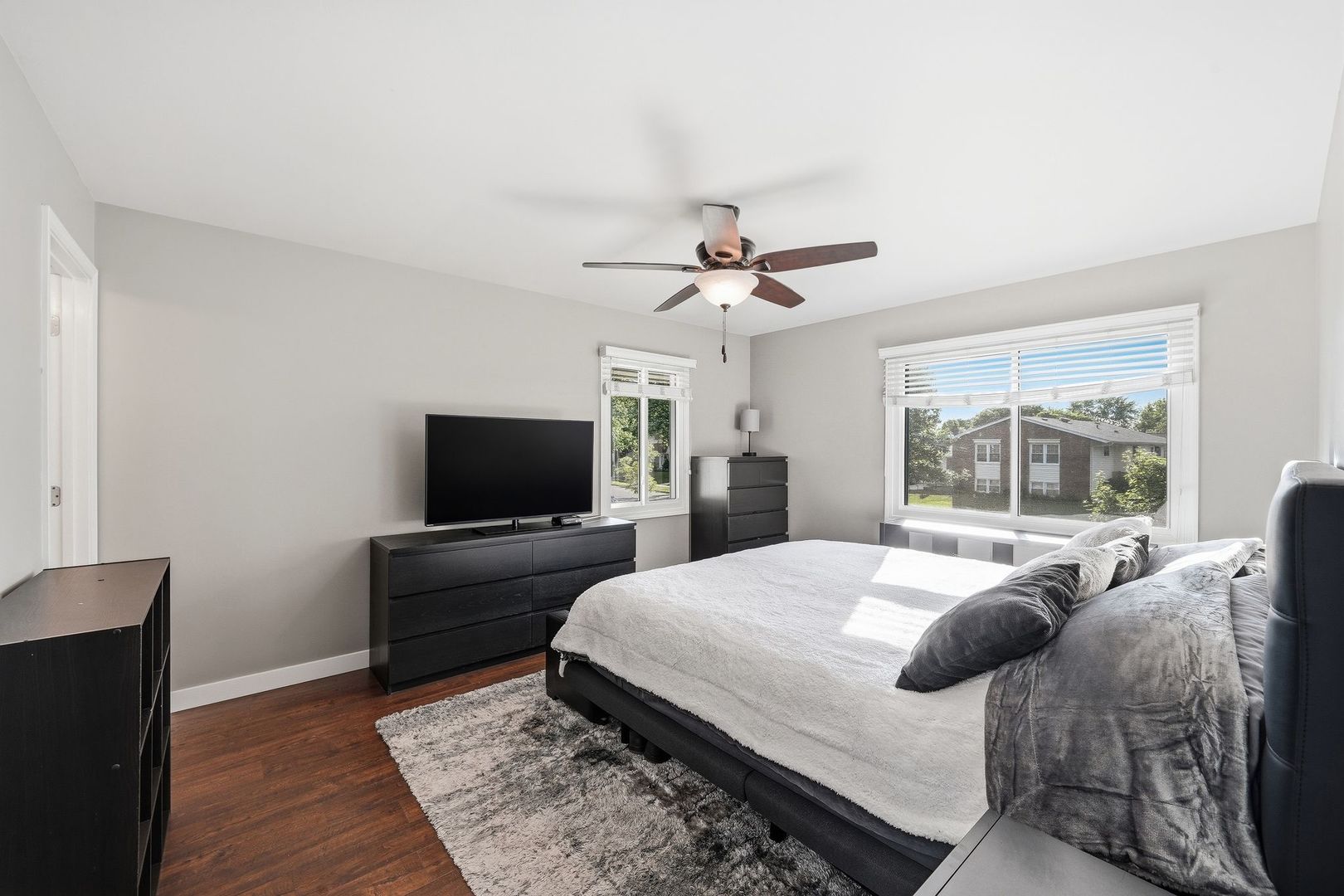 602 N ASHBURY Avenue, Bolingbrook, IL 60440