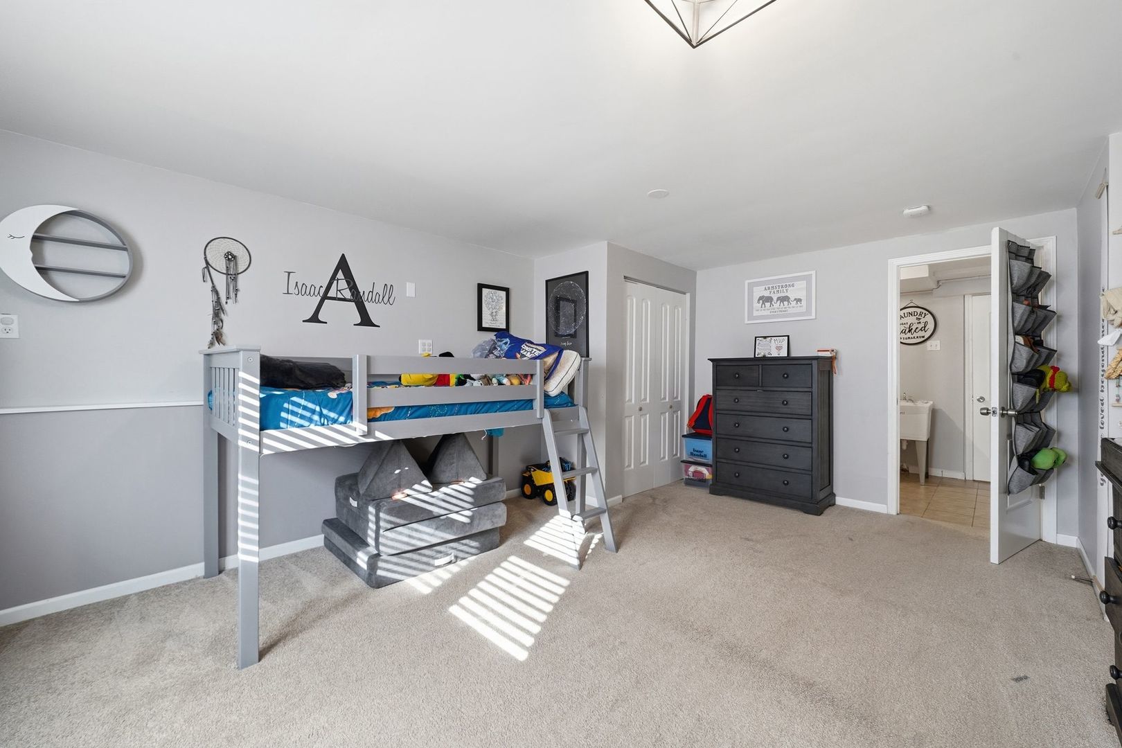 602 N ASHBURY Avenue, Bolingbrook, IL 60440