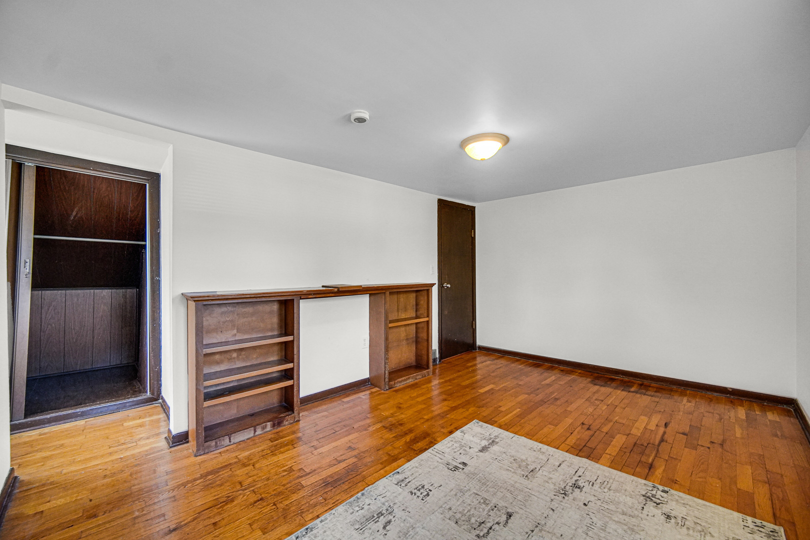 1545 S 4th Avenue, Kankakee, IL 60901