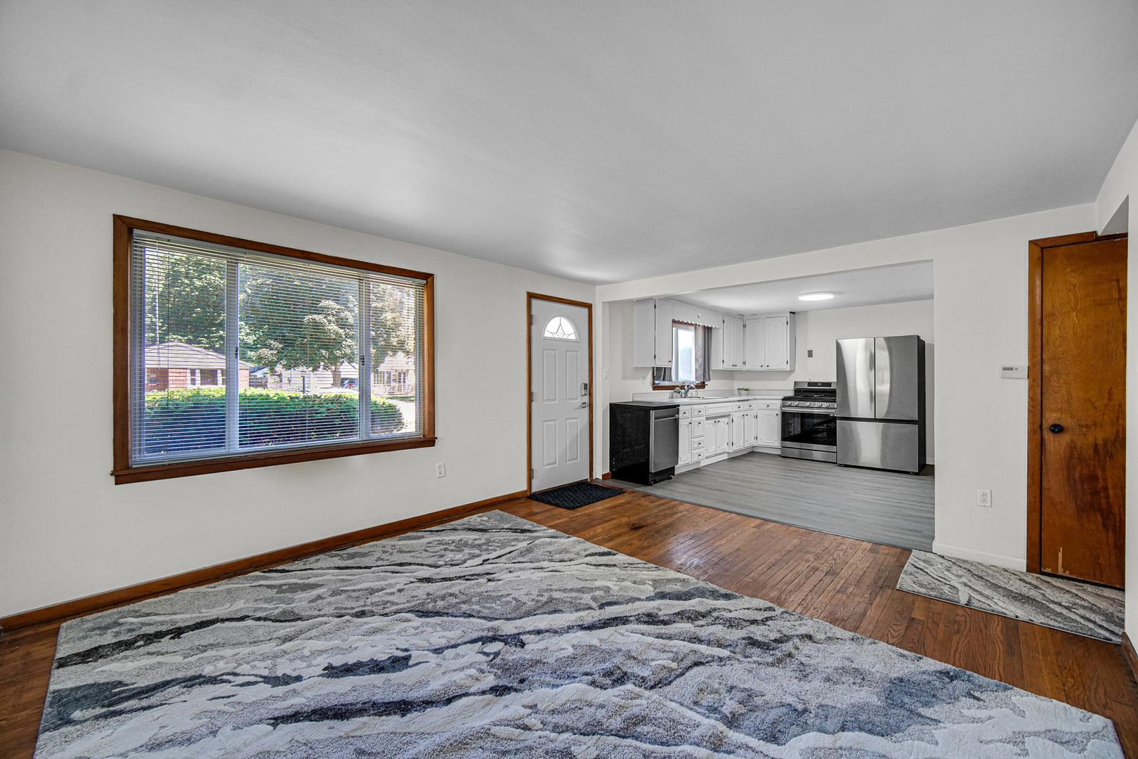 1545 S 4th Avenue, Kankakee, IL 60901