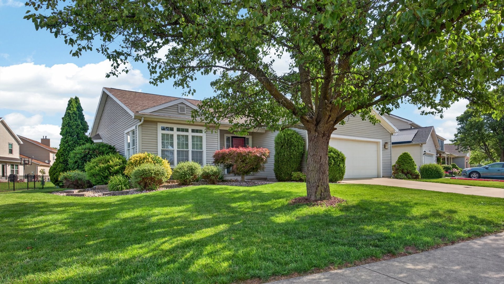 4 Minks Court, Bloomington, IL 61704