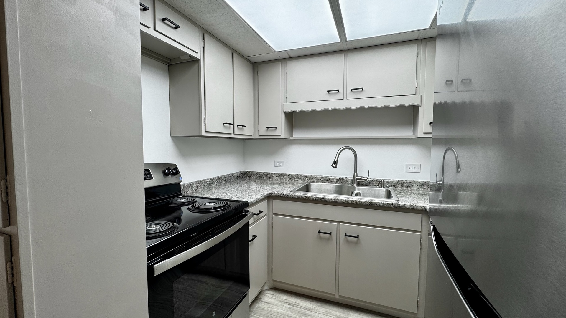 940 Holbrook Road #32C, Homewood, IL 60430