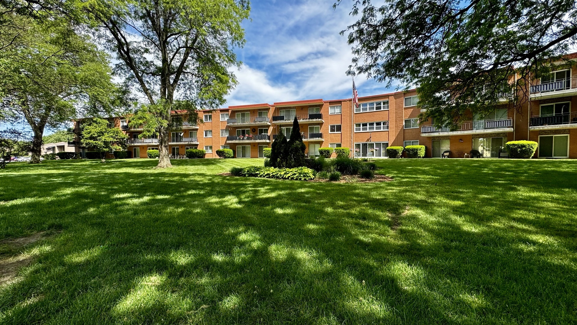 940 Holbrook Road #32C, Homewood, IL 60430