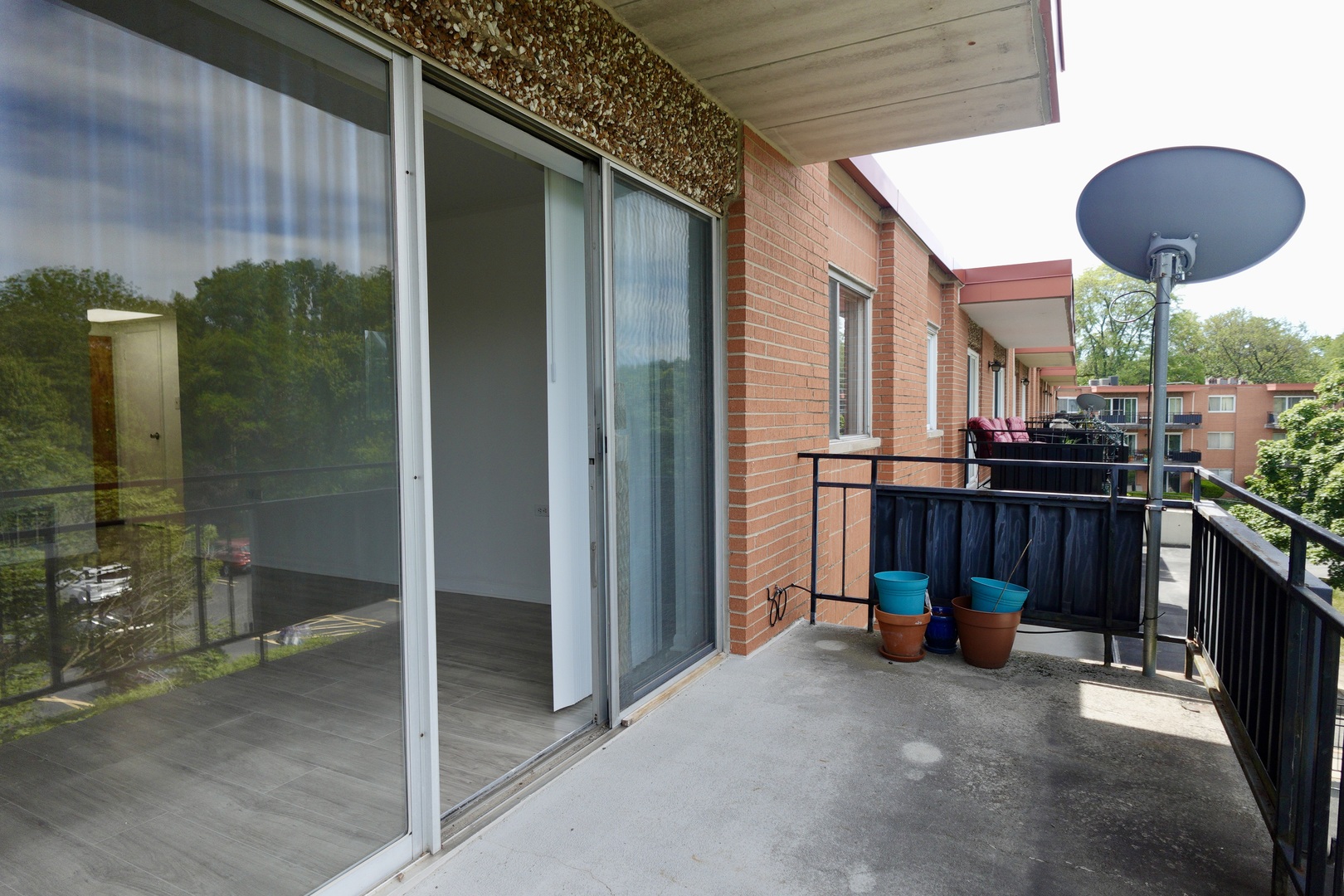 940 Holbrook Road #32C, Homewood, IL 60430