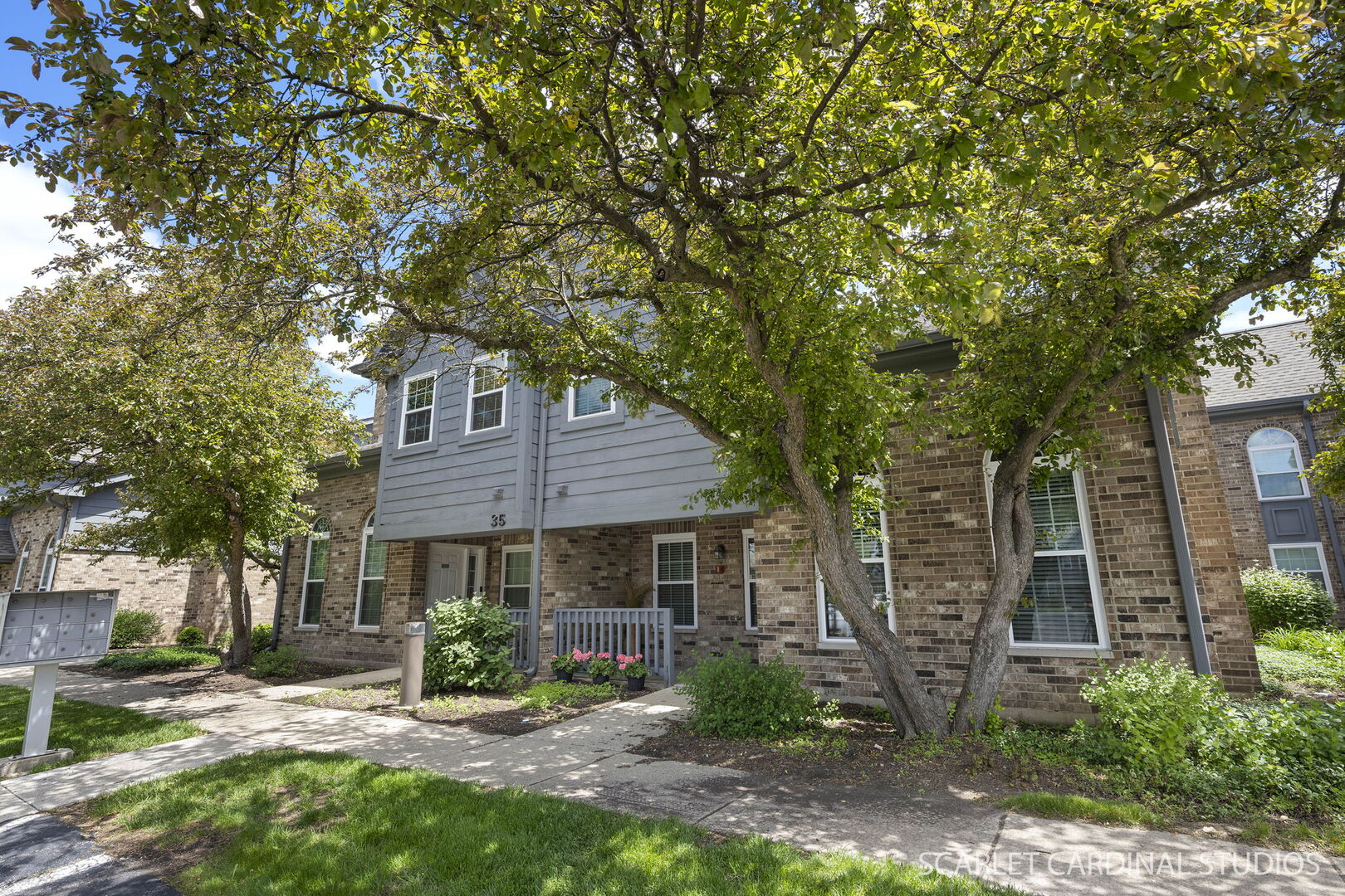 35 Foxcroft Road #123, Naperville, IL 60565