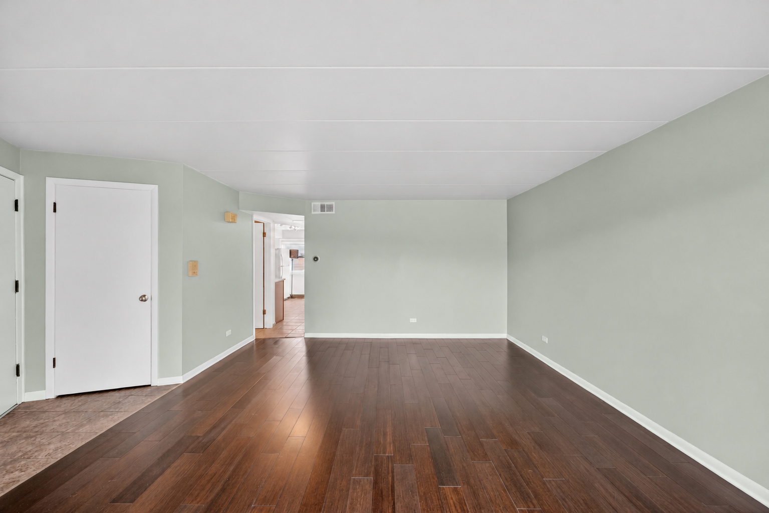 3175 W 115 Street #2W, Merrionette Park, IL 60803