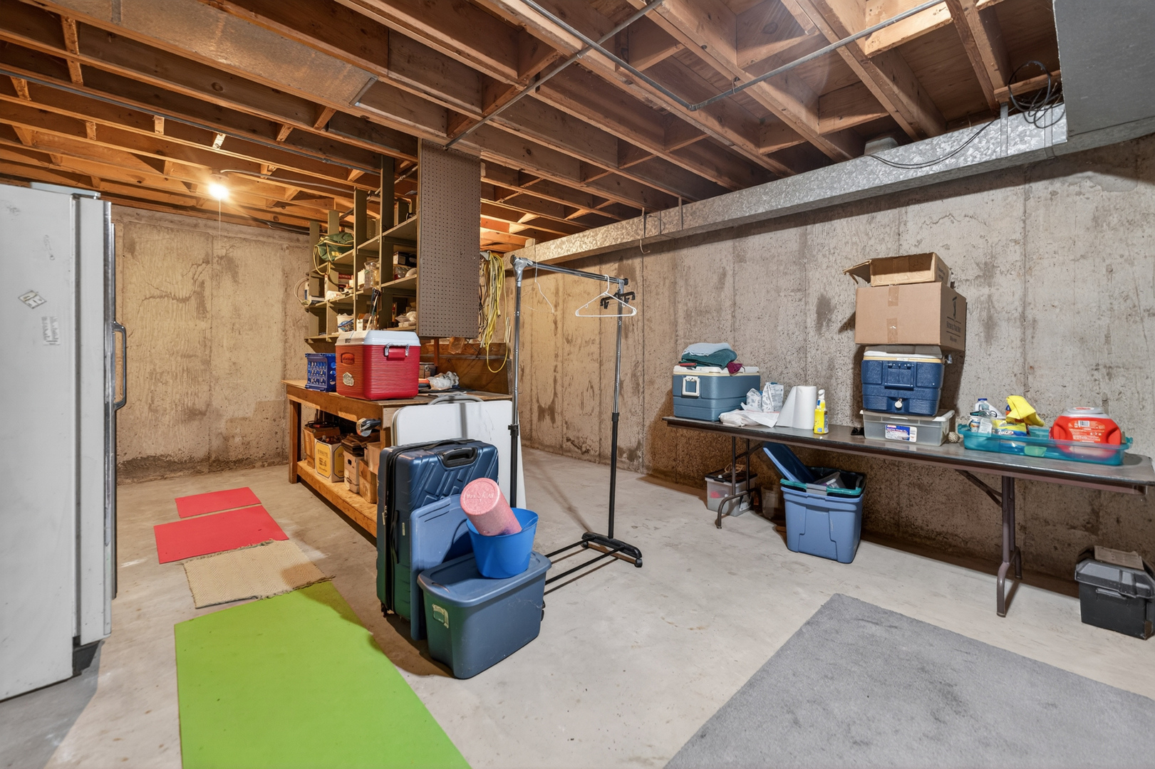 53 W Leslie Lane, Villa Park, IL 60181