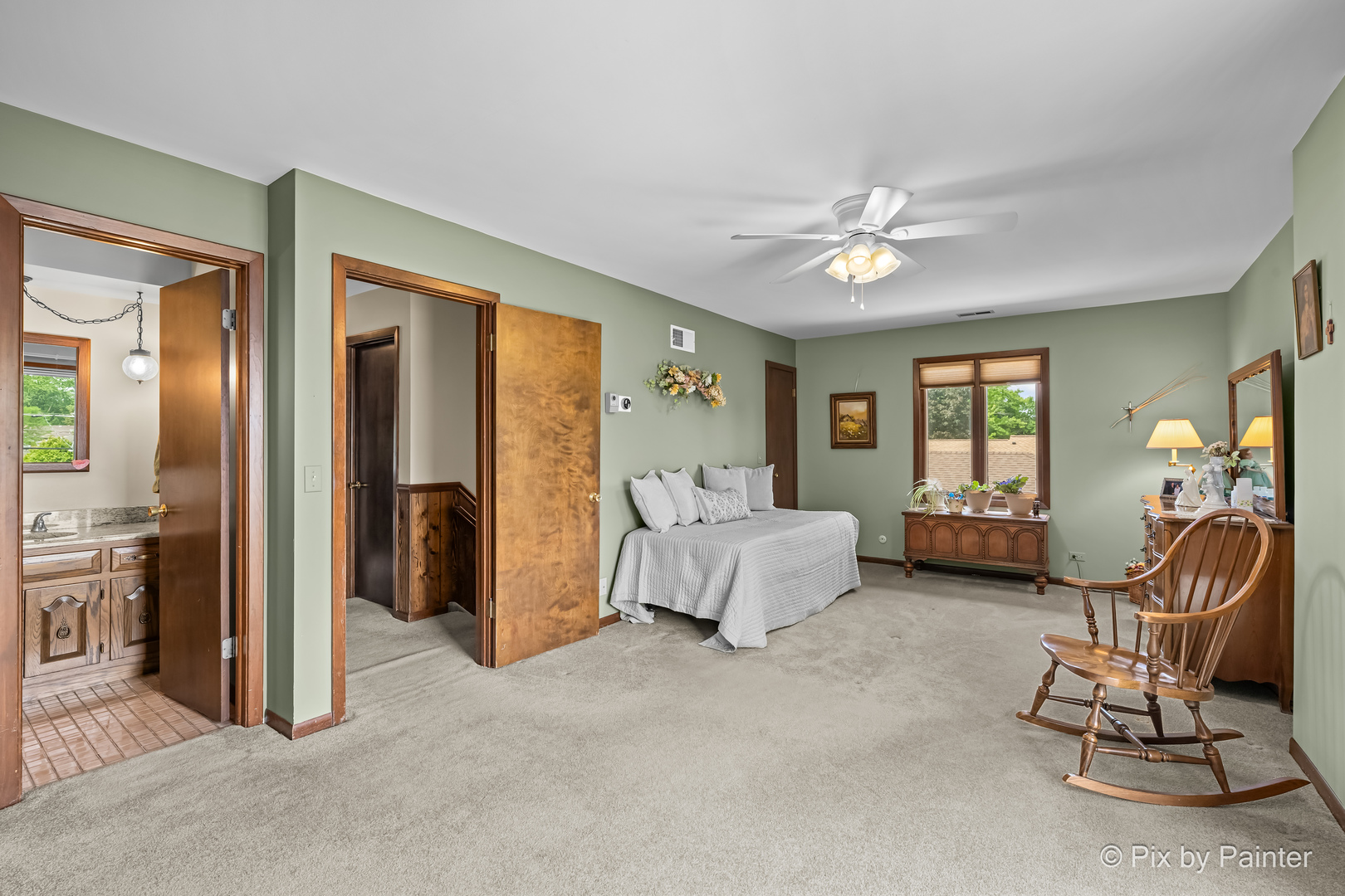 353 S Princeton Avenue, Itasca, IL 60143
