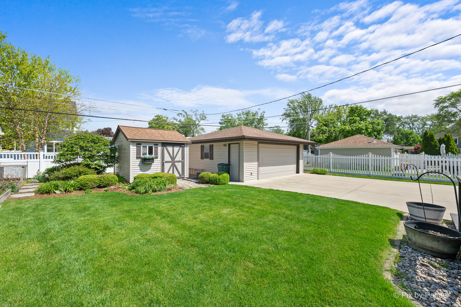 353 S Princeton Avenue, Itasca, IL 60143