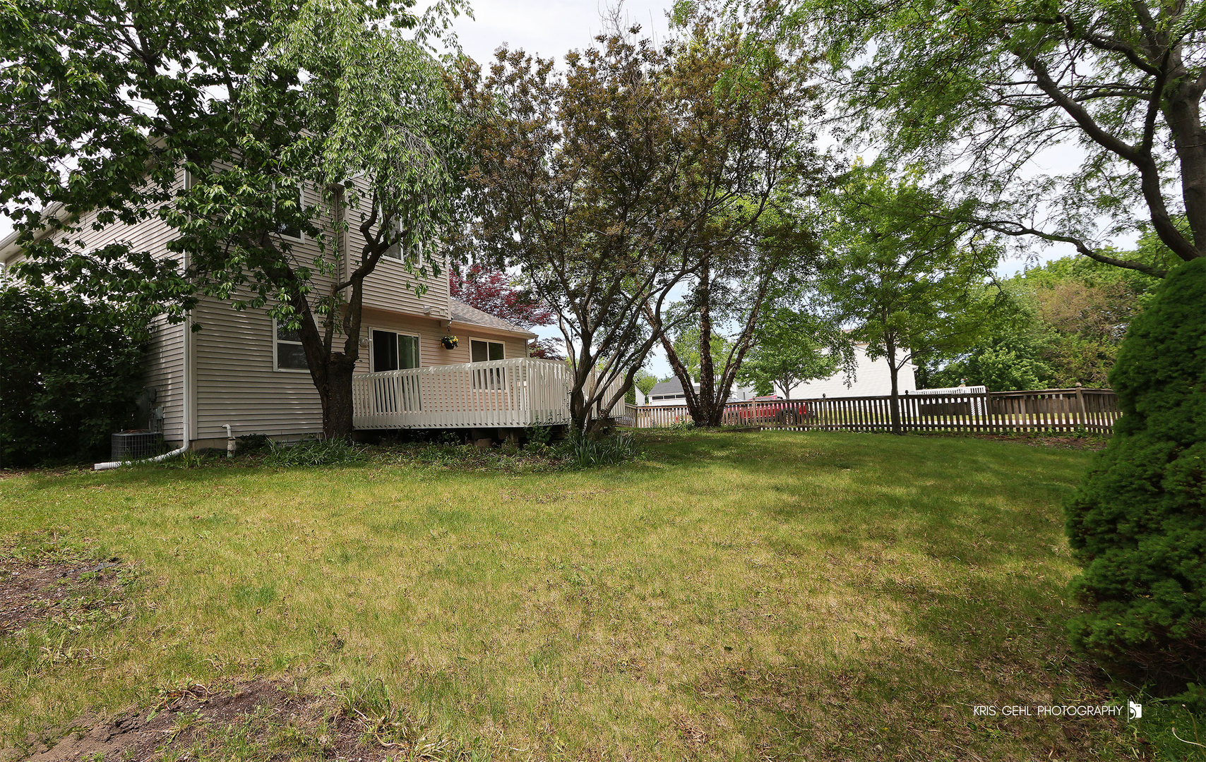331 E Camden Lane, Round Lake Beach, IL 60073