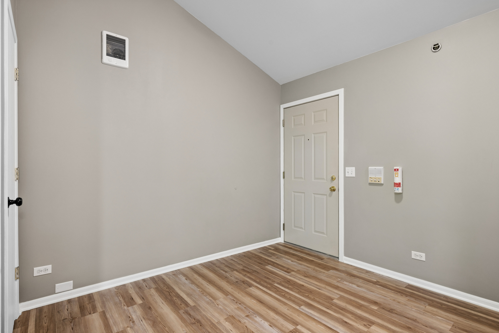 330 Cunat Boulevard #3D, Richmond, IL 60071