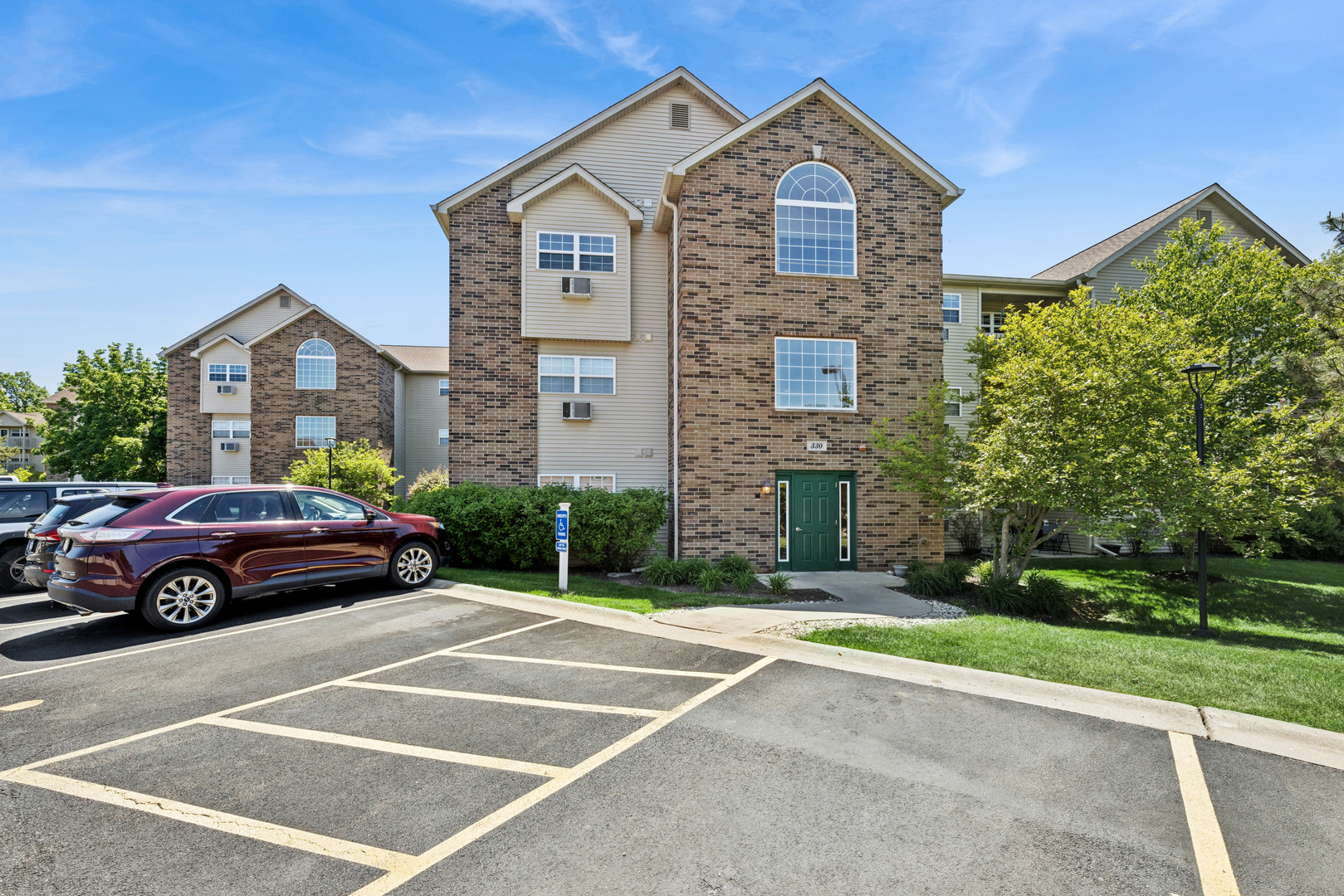 330 Cunat Boulevard #3D, Richmond, IL 60071