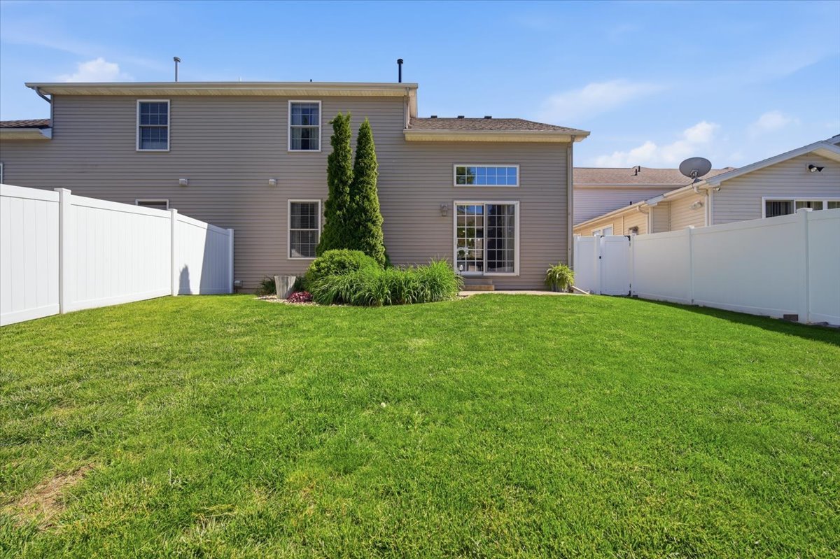 3172 Shepard Road, Normal, IL 61761