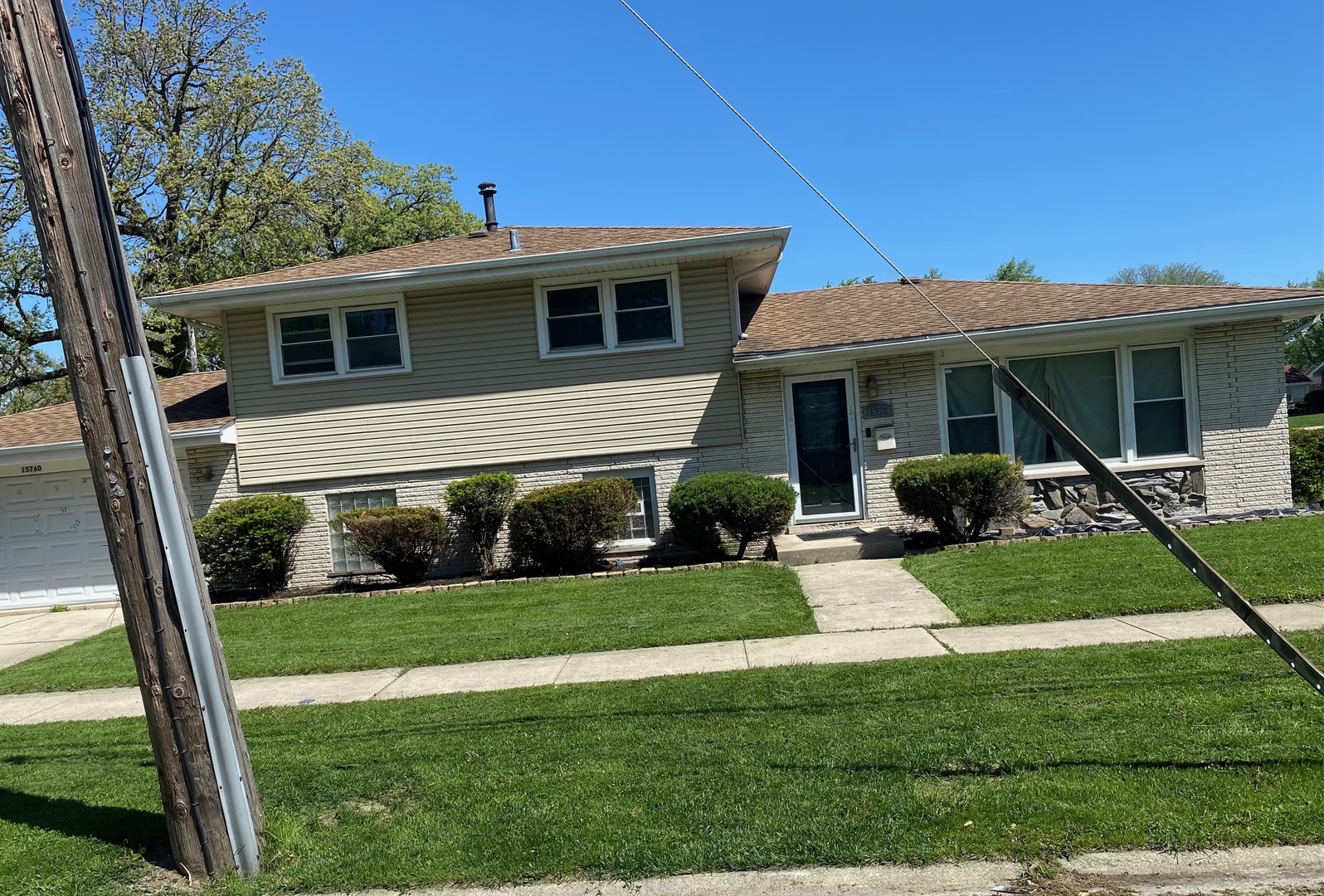 15760 Church Drive, South Holland, IL 60473