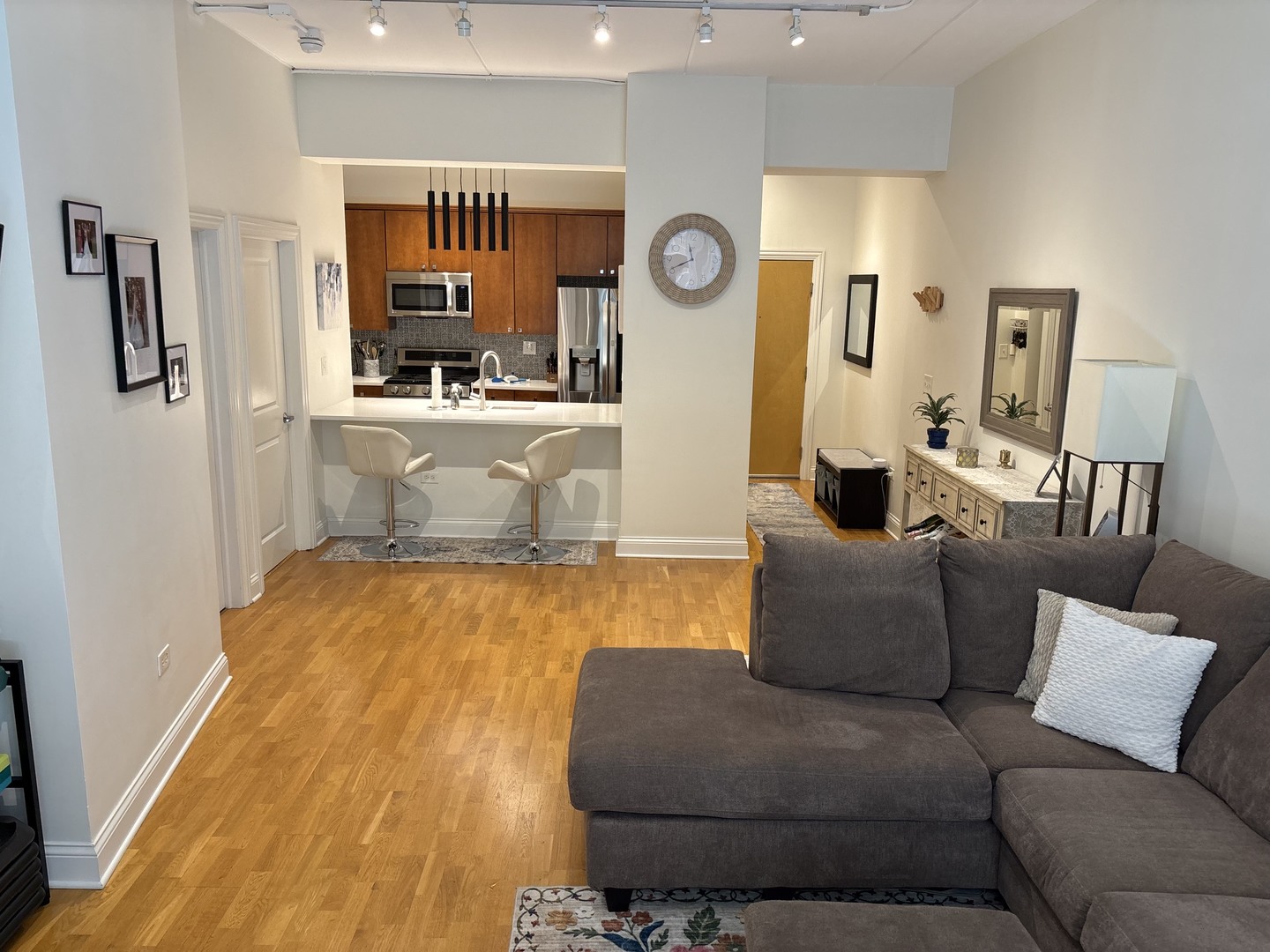4814 N Clark Street #204S, Chicago, IL 60640