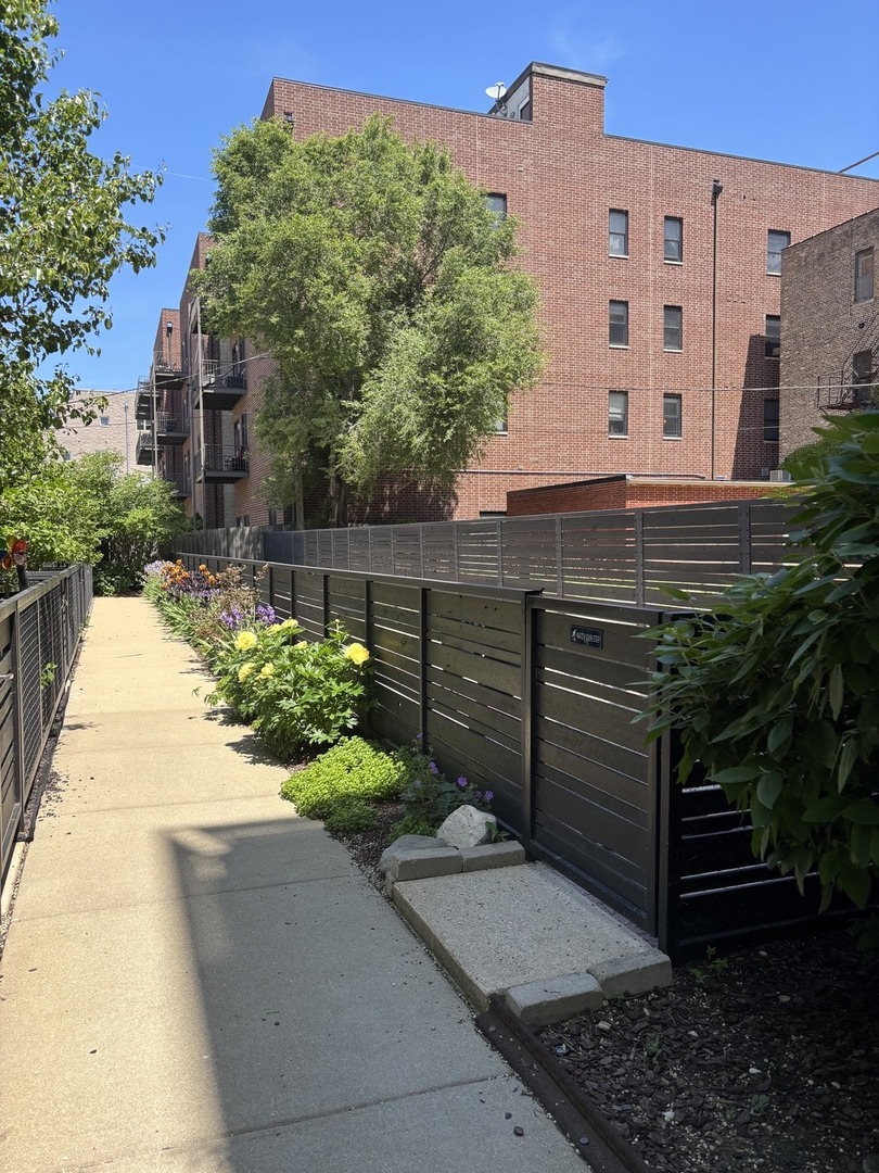 4814 N Clark Street #204S, Chicago, IL 60640