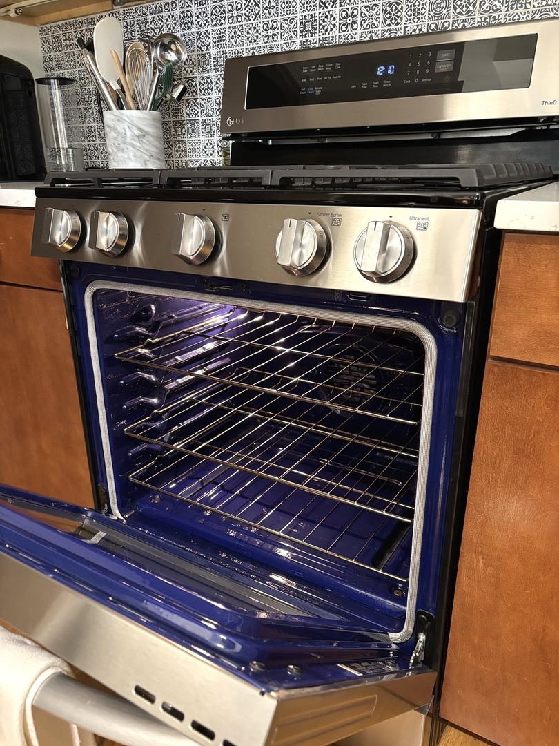 4814 N Clark Street #204S, Chicago, IL 60640