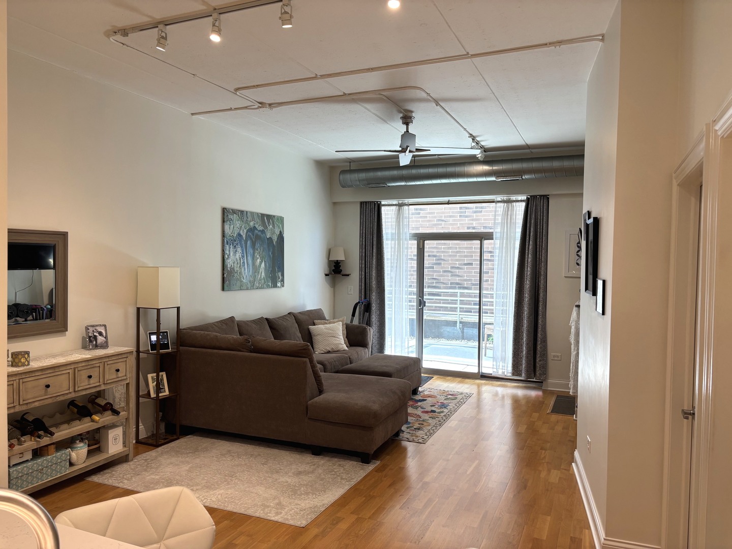 4814 N Clark Street #204S, Chicago, IL 60640