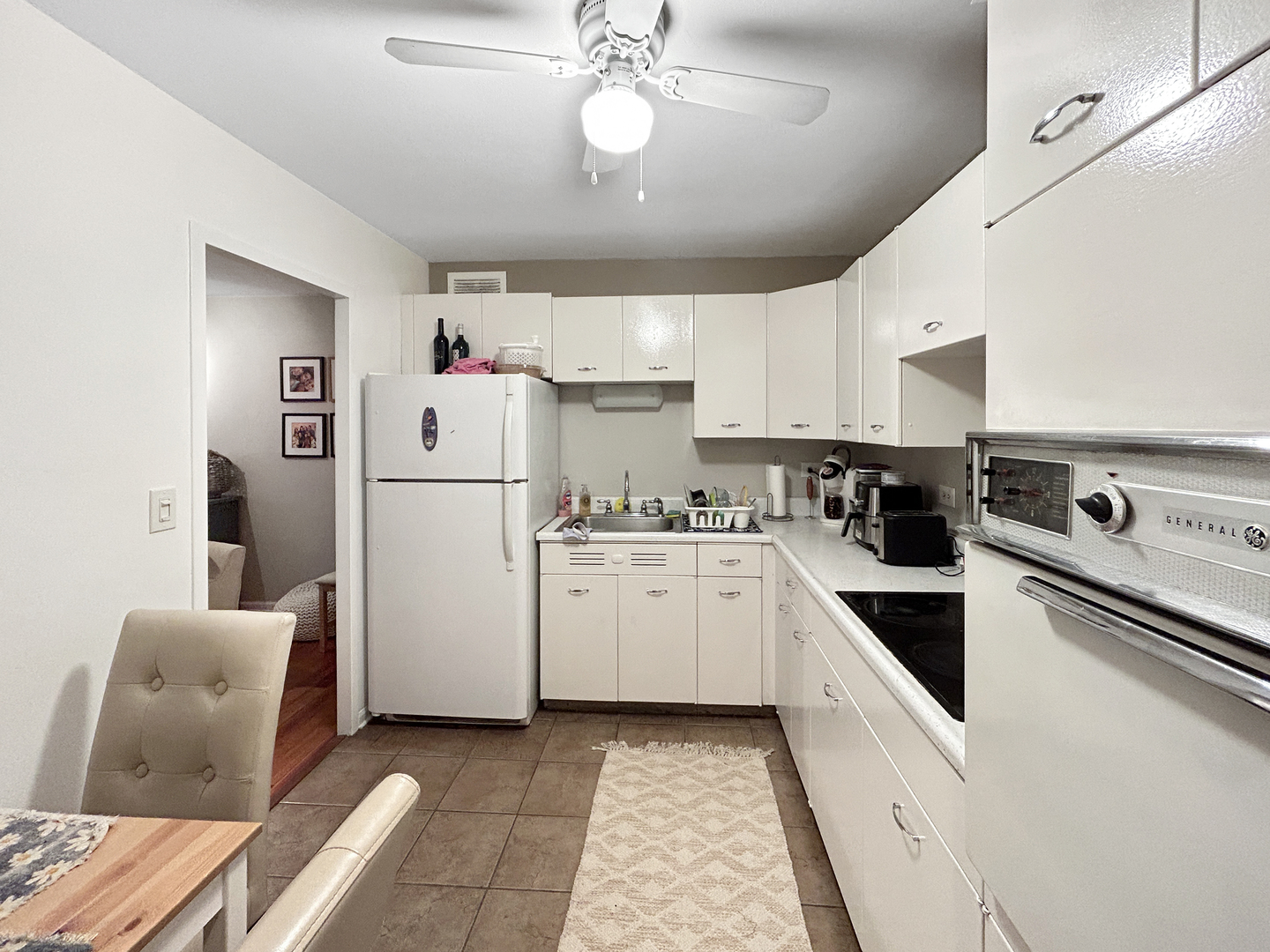 6301 N Sheridan Road #15D, Chicago, IL 60660