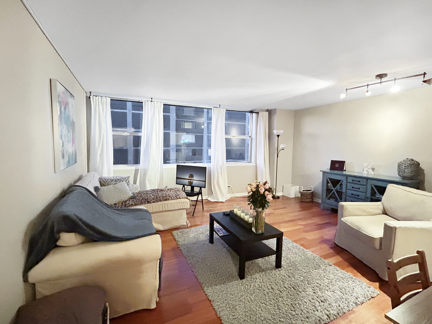 6301 N Sheridan Road #15D, Chicago, IL 60660