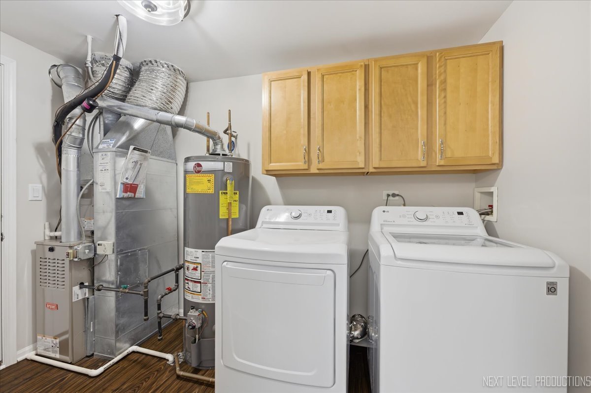 398 Chesapeake Lane #2, Oswego, IL 60543