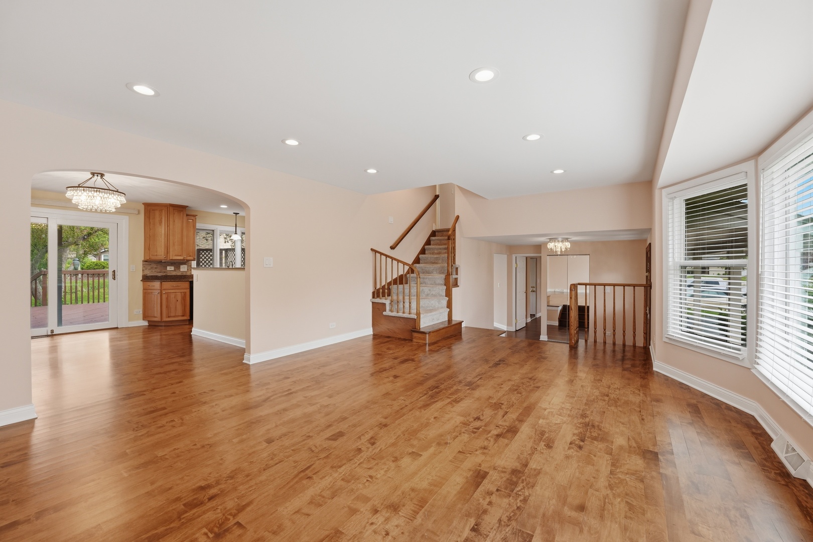 4065 Winston Drive, Hoffman Estates, IL 60192