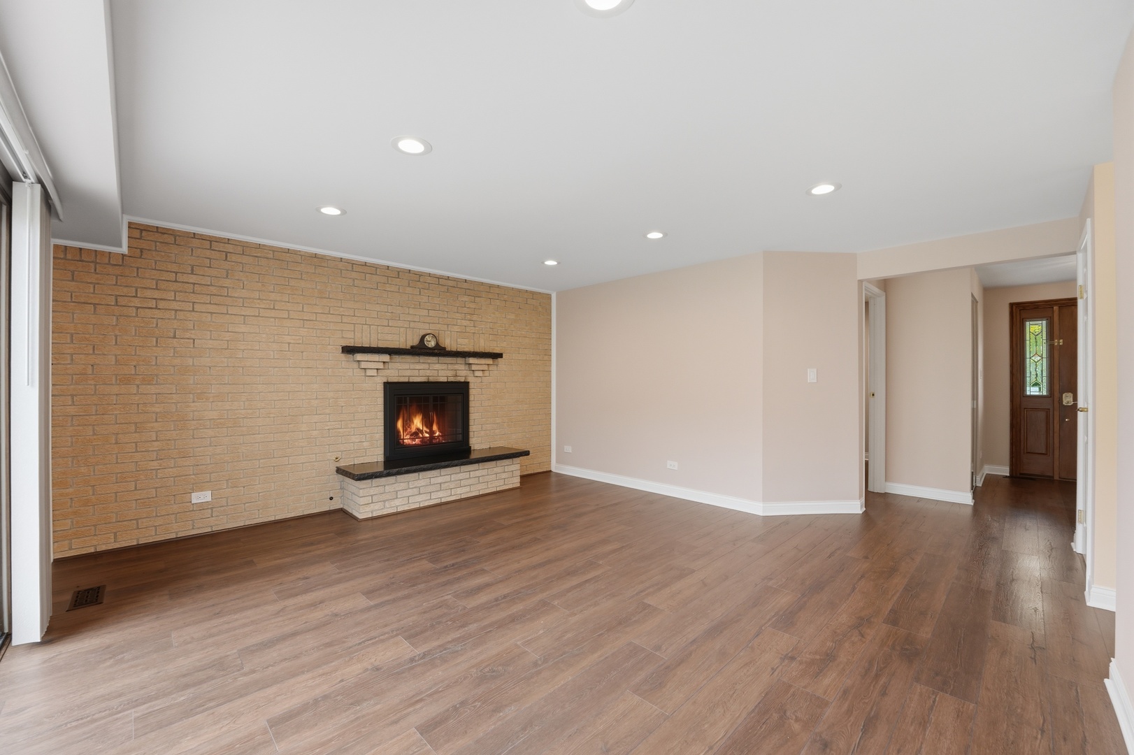 4065 Winston Drive, Hoffman Estates, IL 60192