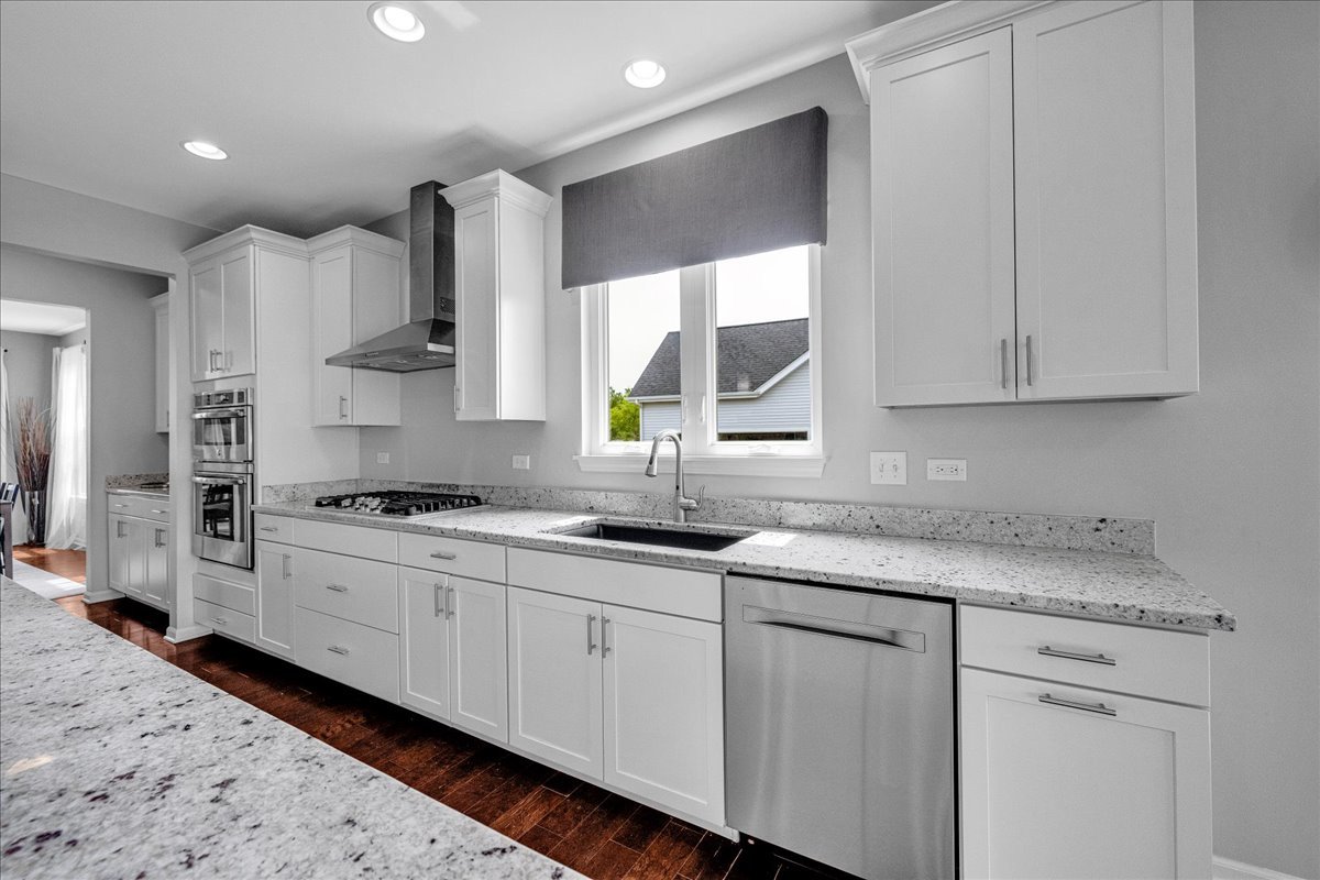 1607 Star Grass Circle, Aurora, IL 60506