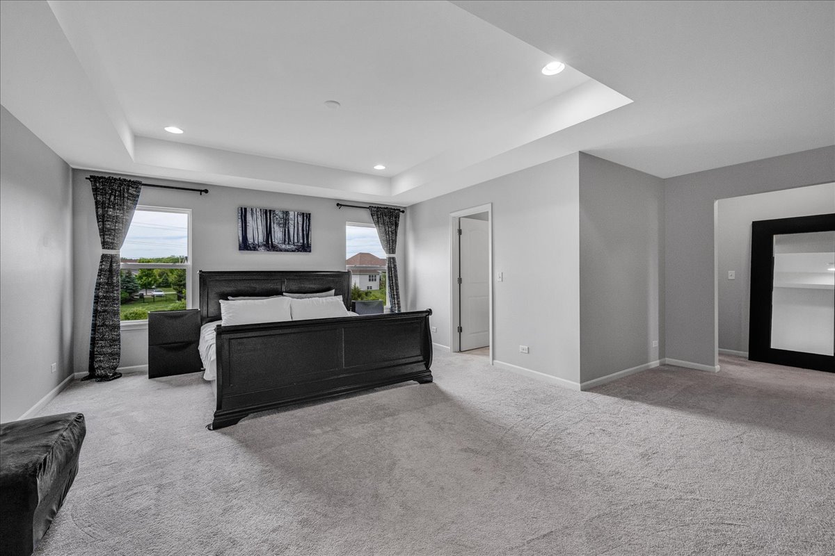1607 Star Grass Circle, Aurora, IL 60506