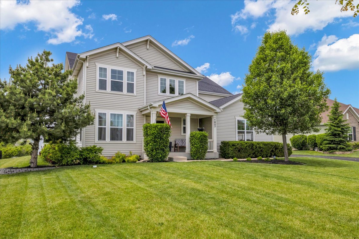 1607 Star Grass Circle, Aurora, IL 60506