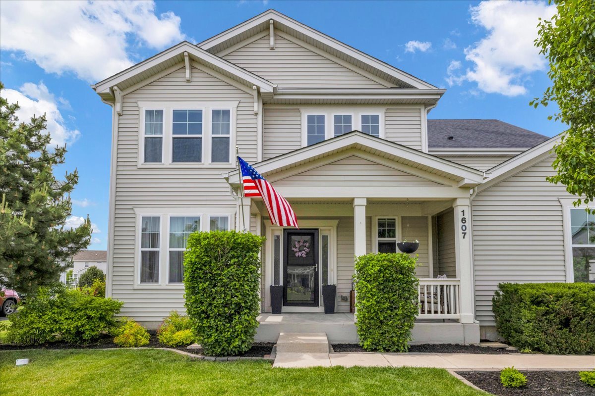1607 Star Grass Circle, Aurora, IL 60506