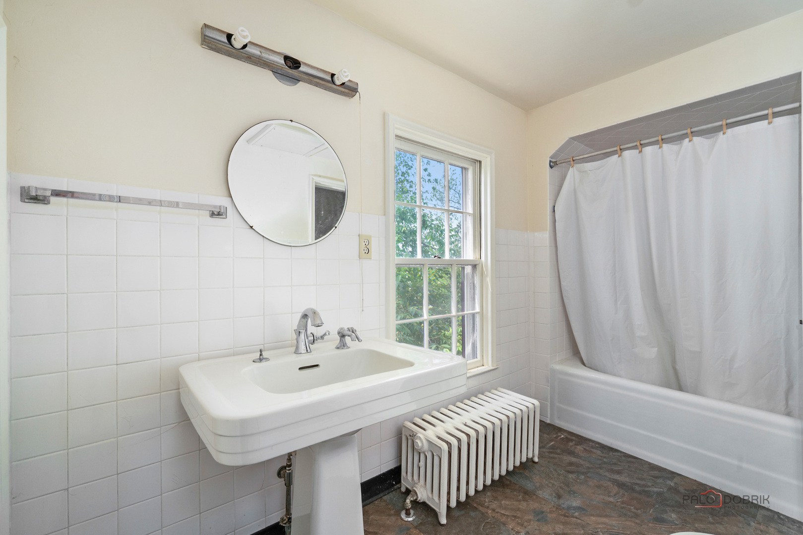 30128 N Saint Marys Road, Libertyville, IL 60048