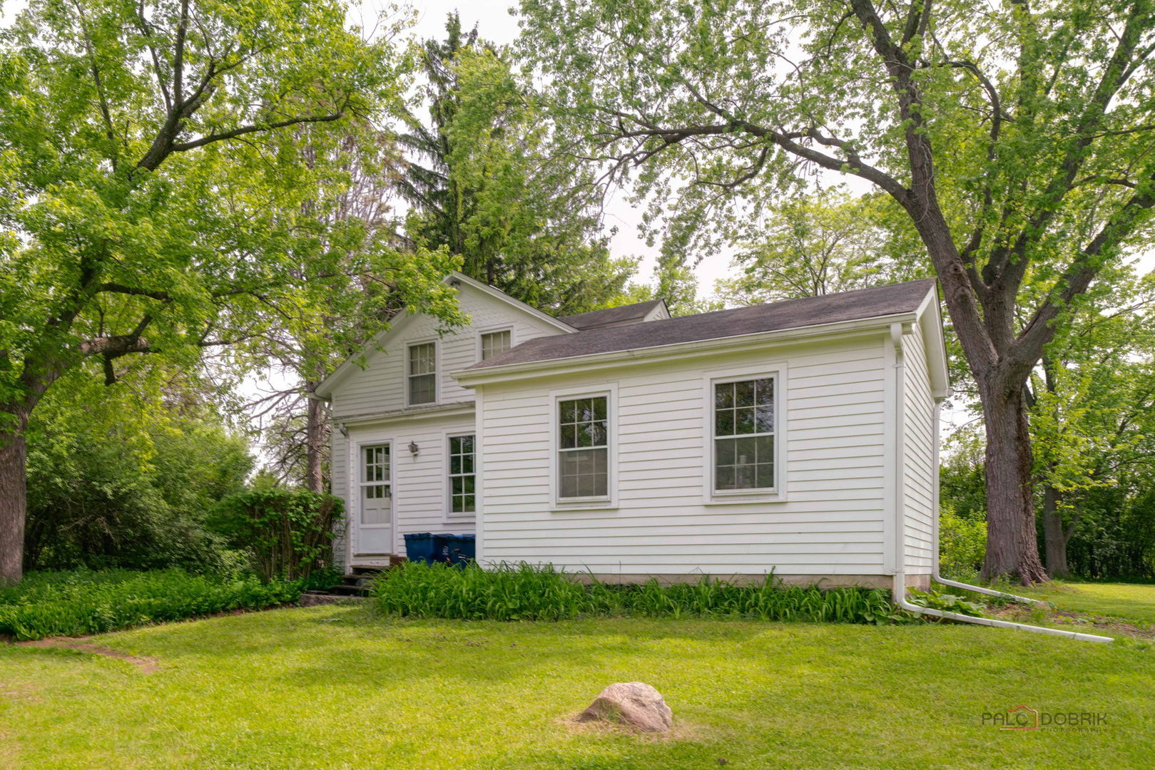 30128 N Saint Marys Road, Libertyville, IL 60048