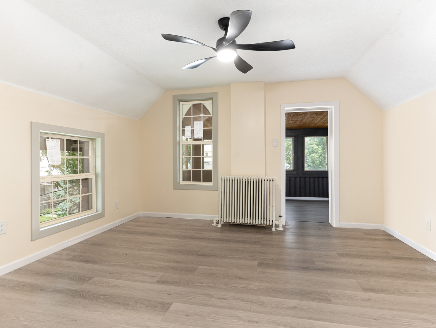 608 2nd Avenue, Sterling, IL 61081